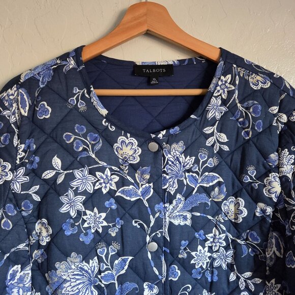 Talbots Jacobean Quilted Jacket Blue Women's XL Snap Button Round Neck Cottage - Picture 3 of 9
